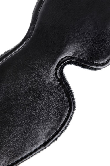 Черная маска Anonymo из искусственной кожи Черная маска Anonymo из искусственной кожи