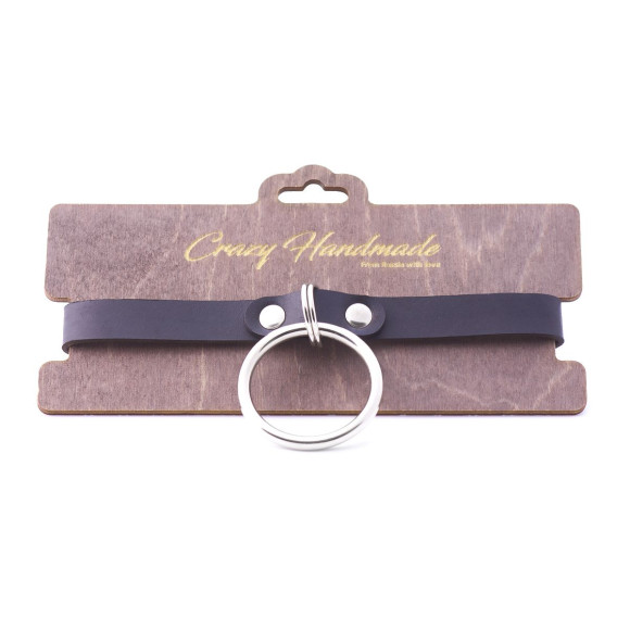 Черный кожаный чокер с большим кольцом Черный кожаный чокер с большим кольцом