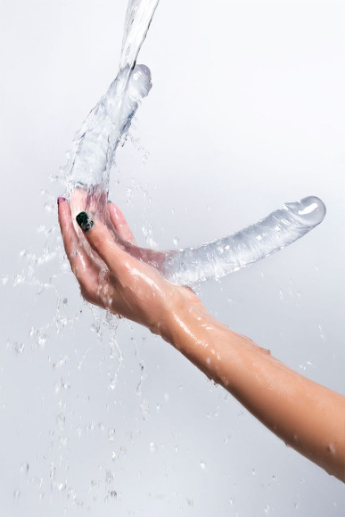 Прозрачный двухсторонний фаллоимитатор Double Dildo - 40 см. Прозрачный двухсторонний фаллоимитатор Double Dildo - 40 см.