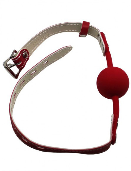 Красный силиконовый кляп с фиксацией и замочком