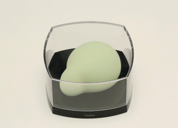 Зелёный вибромассажер для женщин IROHA MIDORI Зелёный вибромассажер для женщин IROHA MIDORI