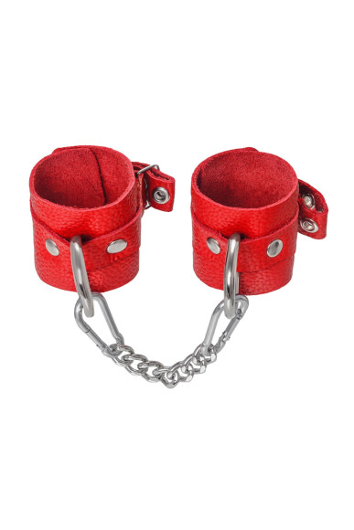 Красные мягкие кожаные наручники с люверсами