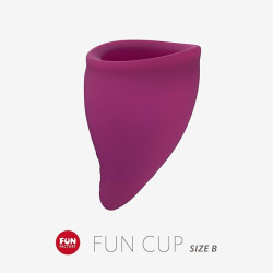 Менструальная чаша Fun Cup Size B Менструальная чаша Fun Cup Size B
