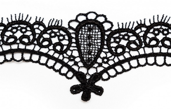 Кружевное ожерелье-чокер Bello fiore Кружевное ожерелье-чокер Bello fiore