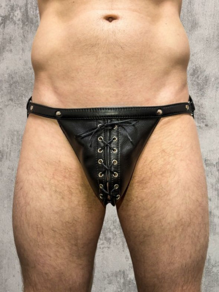 Кожаные мужские трусы-джоки со шнуровкой Кожаные мужские трусы-джоки со шнуровкой