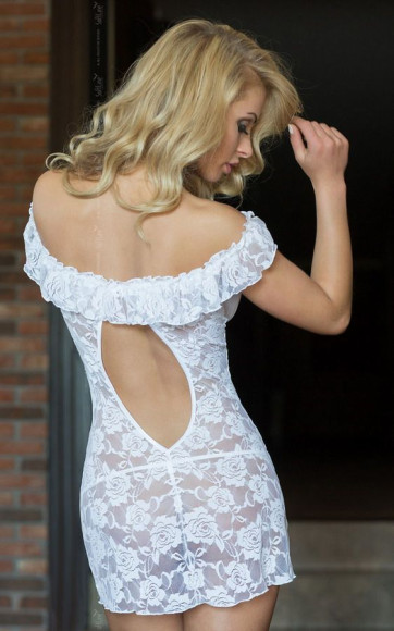 Сорочка с цветочным узором и воланом Сорочка с цветочным узором и воланом