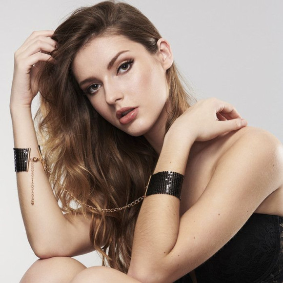 Чёрные дизайнерские наручники Desir Metallique Handcuffs Bijoux Чёрные дизайнерские наручники Desir Metallique Handcuffs Bijoux