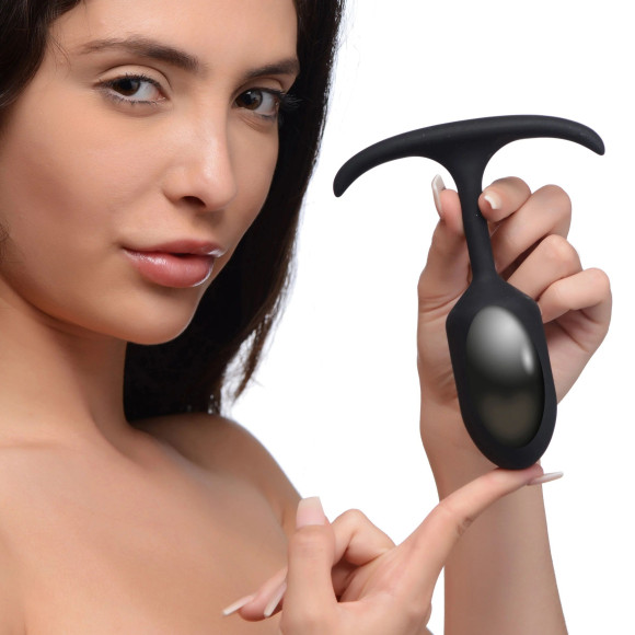 Черная анальная пробка с утяжелением Premium Silicone Weighted Anal Plug Medium - 14 см. Черная анальная пробка с утяжелением Premium Silicone Weighted Anal Plug Medium - 14 см.