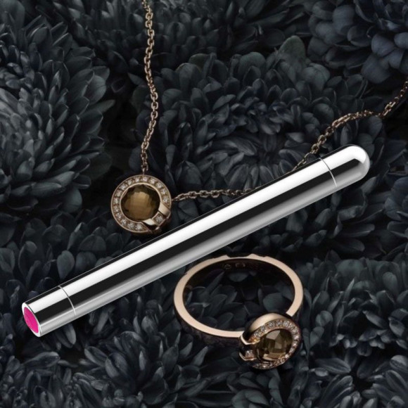 Металлический вибратор CiCi с силиконовой насадкой - 16,5 см.