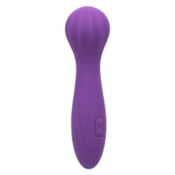 Фиолетовый вибромассажер Stella Liquid Silicone “O” Wand - 17,75 см. Фиолетовый вибромассажер Stella Liquid Silicone “O” Wand - 17,75 см.