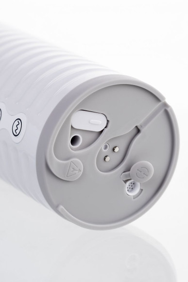 Белый мастурбатор Lovense Max 2 Белый мастурбатор Lovense Max 2