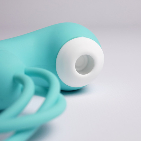 Бирюзовый вакуумный стимулятор клитора с вагинальными виброшариками